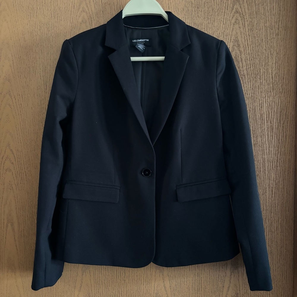 Liz Claiborne Women’s Blazer Career Petite -Black -Size 2P